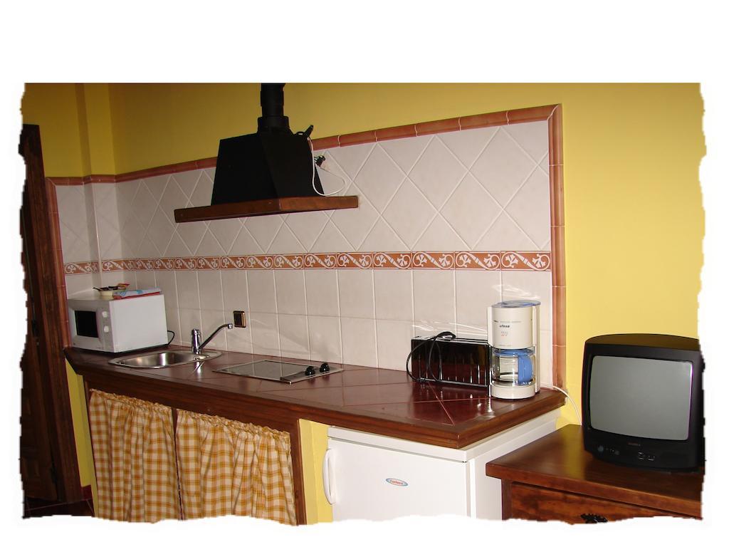 La Boticaria Casa Rural Apartamento Descargamaria Phòng bức ảnh
