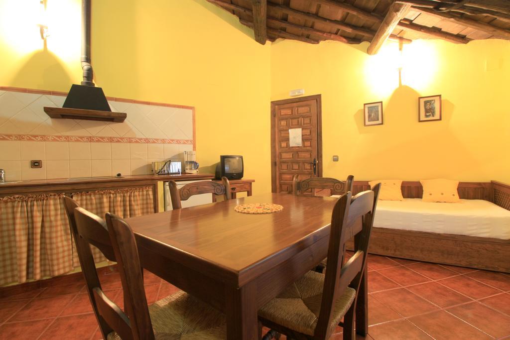 La Boticaria Casa Rural Apartamento Descargamaria Ngoại thất bức ảnh